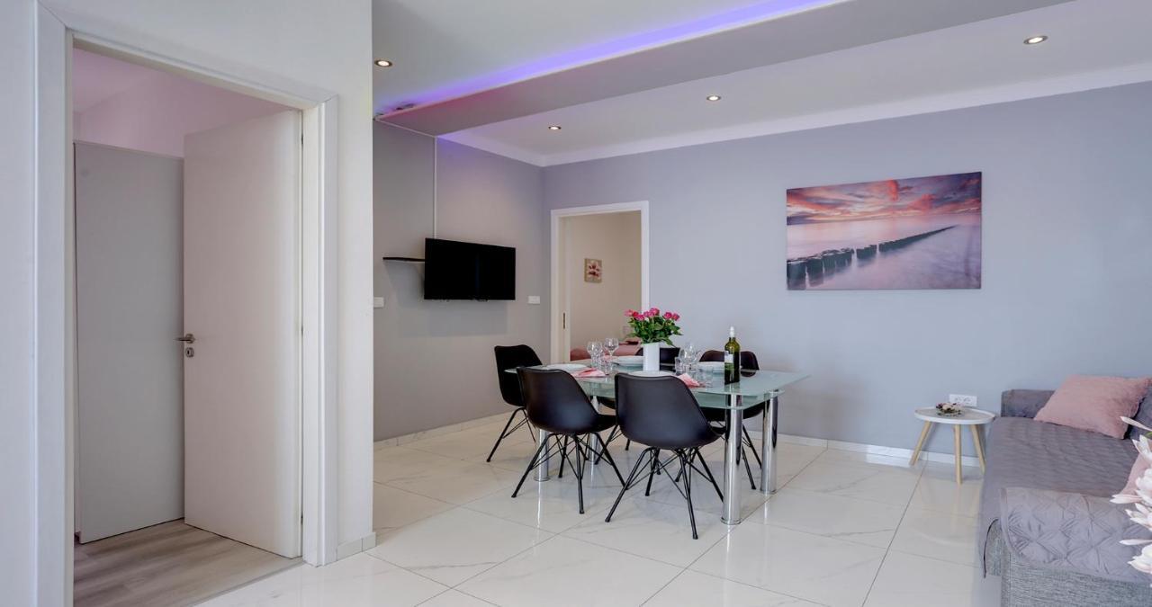 Adorable Apartment Ena คาชเตลา ภายนอก รูปภาพ