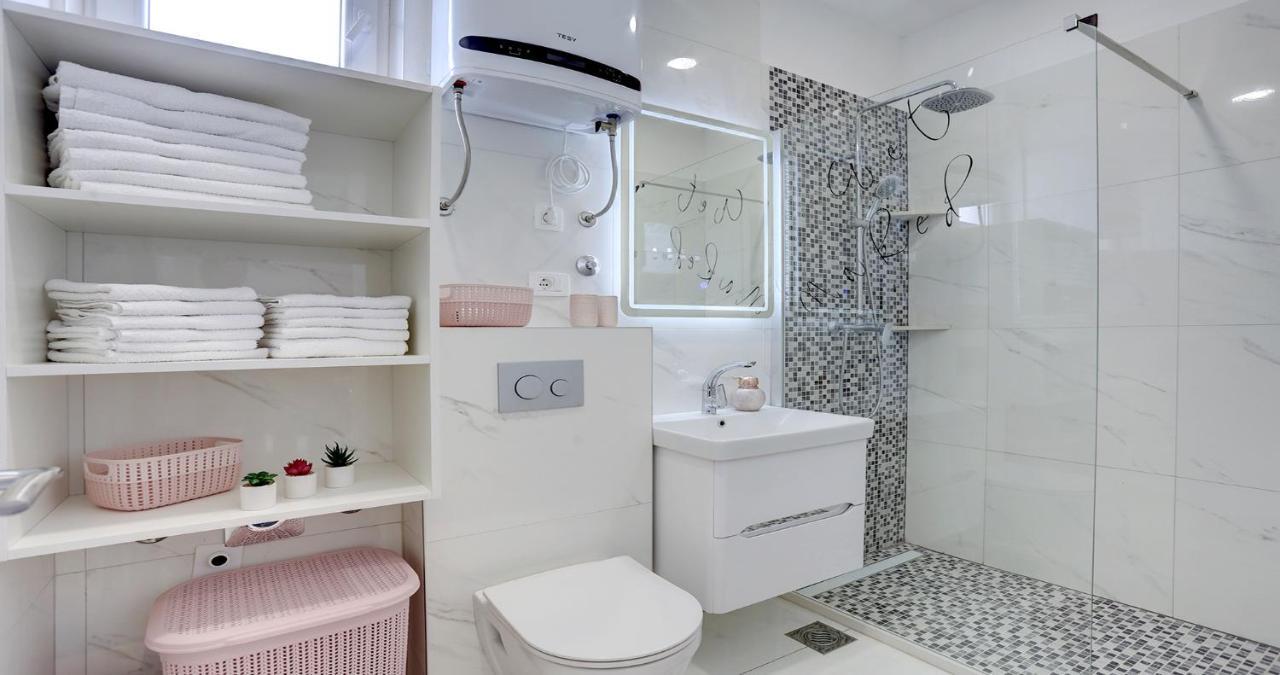 Adorable Apartment Ena คาชเตลา ภายนอก รูปภาพ